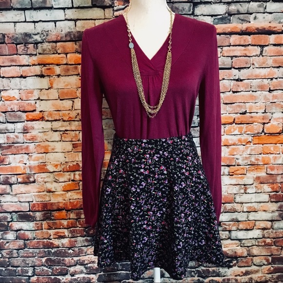 Charlotte Russe Dresses & Skirts - 💝 Charlotte Russe Floral Mini Skater Skirt